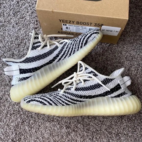 Yeezy Boost 350 V2 ‘Zebra’ 2018 Men’s 8.5 - Picture 5 of 14